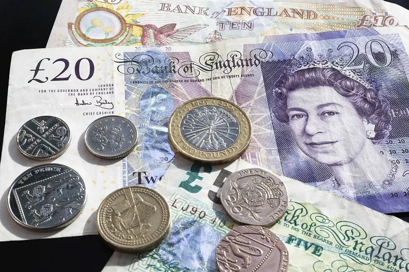 UK Budget Anxiety: Why Wealthy Brits Are Flooding Financial Advisors With Urgent Tax Questions